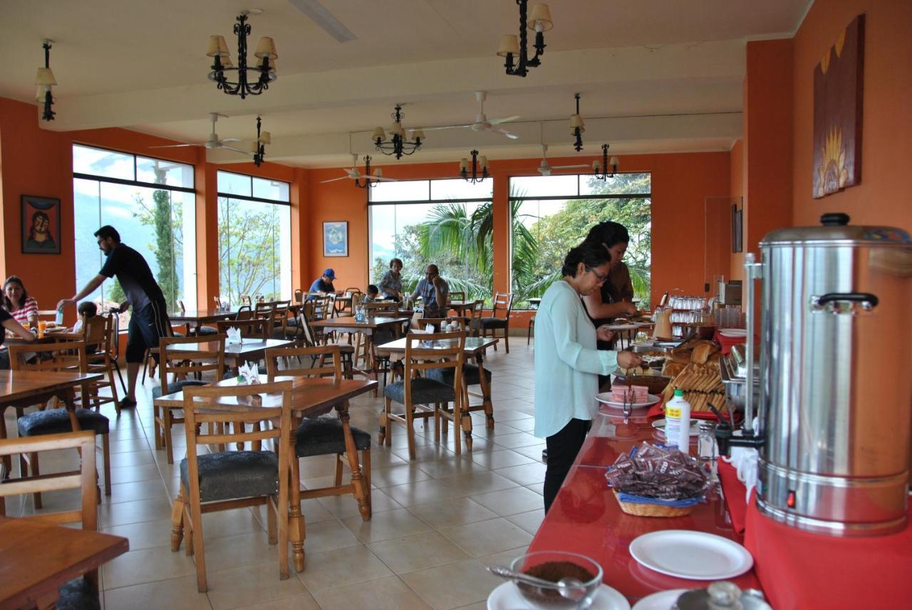 Hotel Gloria Coroico Exterior photo